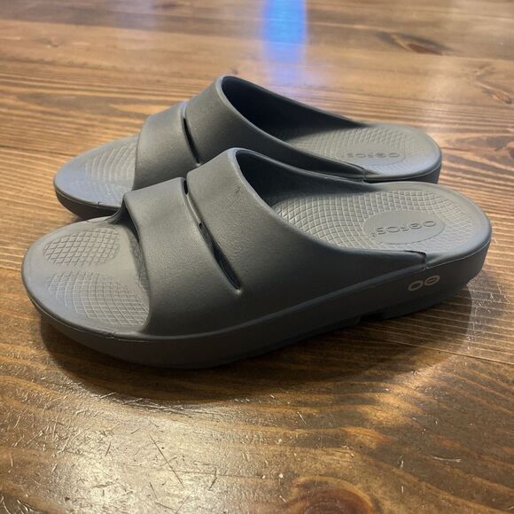 OOFOS Oohahh Recovery Slide Sandals Women‎ Size 6 Gray Sport Athletic - Picture 1 of 8